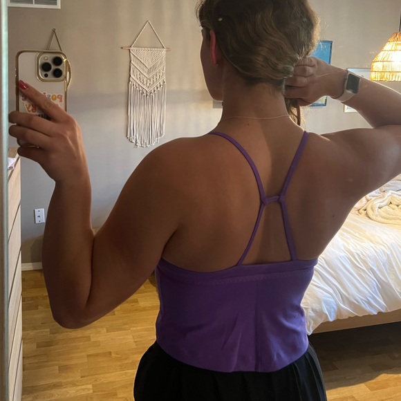 Lulu cropped tank - Picture 2 of 7